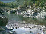 rivière de l'Arre at feet of vollage Bez rivière l'Arre